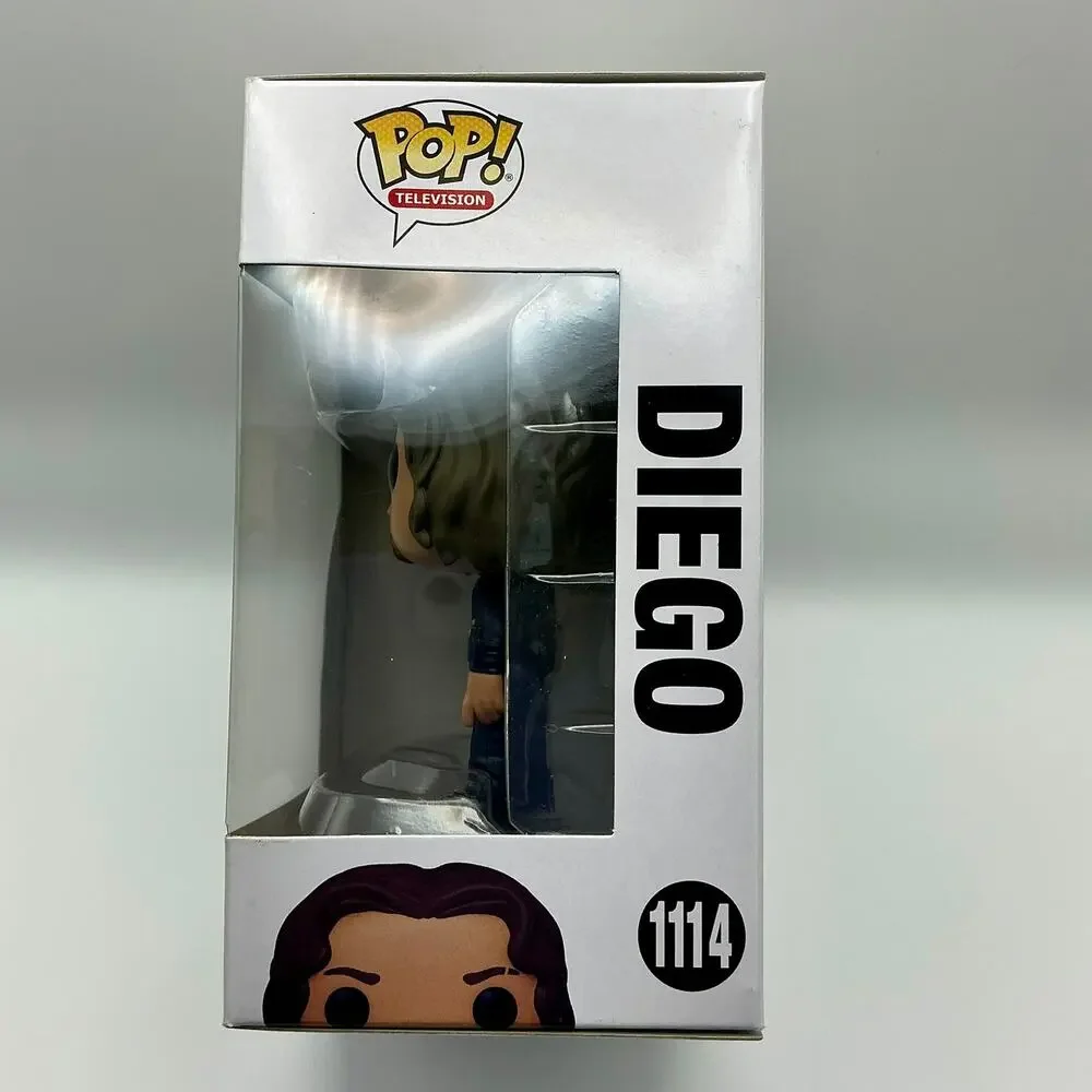 Diego Hargreeves #1114 The Umbrella Academy Funko Pop - Picture 2 of 6